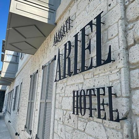 Ariel Hotel Алакати Екстериор снимка